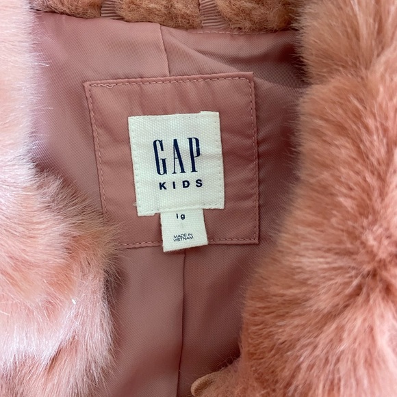 Gap pink fur jacket large - Picture 2 of 2